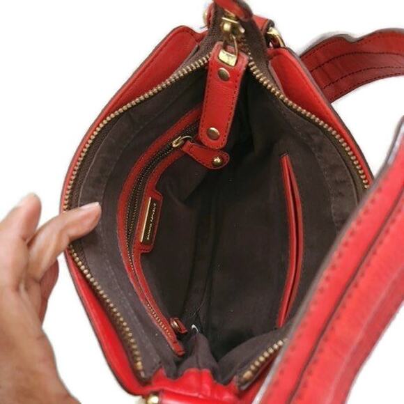 Banana Republic Vintage Women's Rust Leather Shoulder Bag - Picture 6 of 8